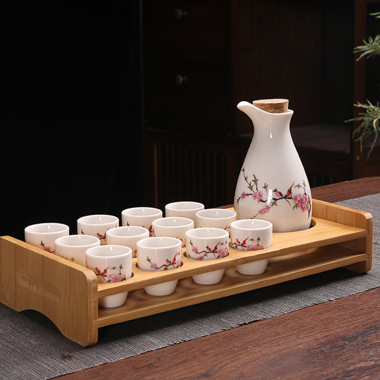 Ликер Cup 家用白酒杯套装分酒器小酒杯一口杯小号子弹杯陶瓷酒盅酒具带杯架
