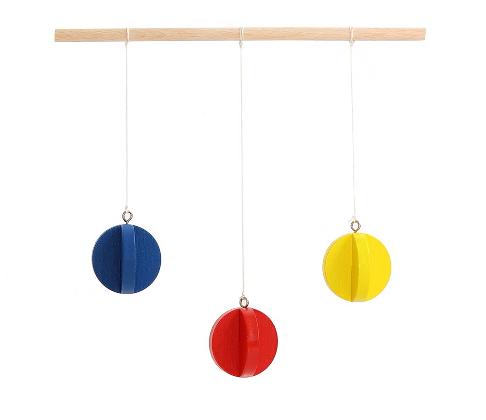 Montessori Montessori Montessori teaching aids 0-5 months three-color ball charm