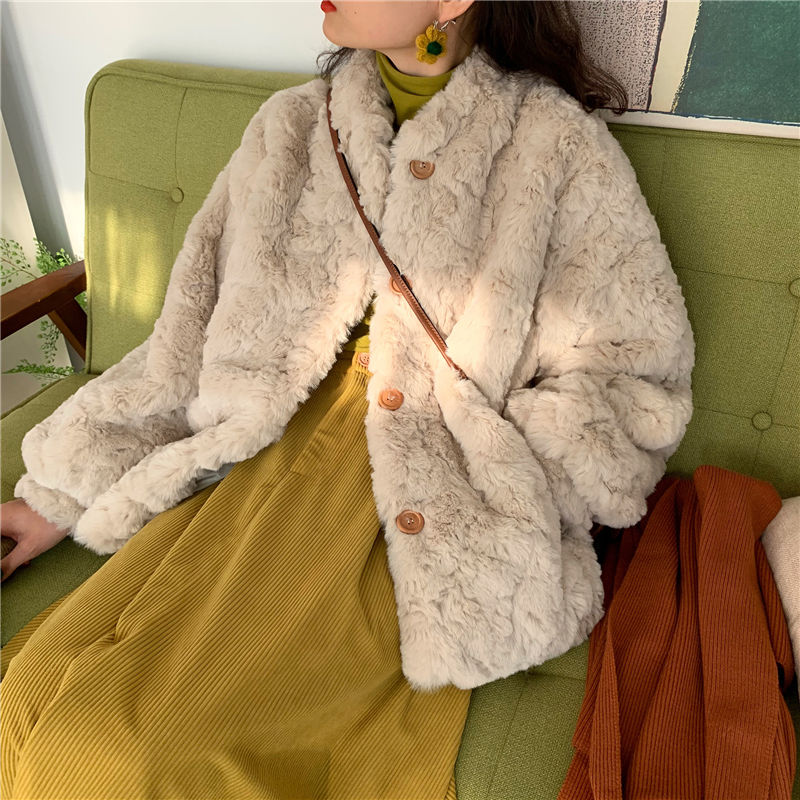Add Cotton Imitation Leather Grass Plush Jacket Woman winter Short Thickened Apricots Color Furry Blouse New Peel Hair