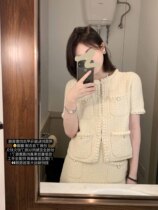Fan-style temperament small fragrant wind name Yuanyuan Breeze Private Clothes Heavy Work Weave Round Collar Horse Chia Blouse half body dress Two sets