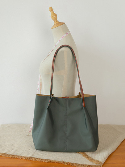 轻便防水尼龙手提包牛津布女包帆布单肩大包简约商务通勤托特布包