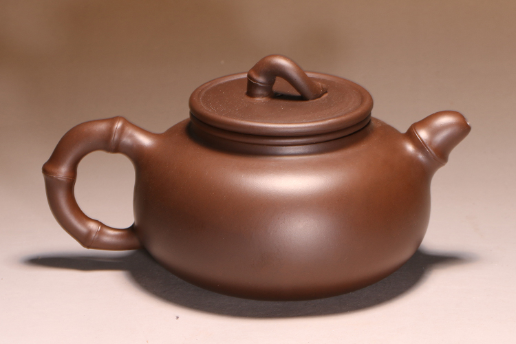 Yixing classic JingZhou undressed ore purple clay stone gourd ladle zisha teapot tea set (package mail)