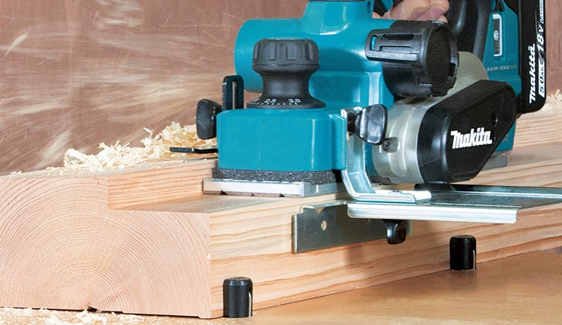 Máy bào điện Makita của Nhật Bản DKP180 Máy bào chế biến gỗ cầm tay có thể sạc lại 181 Dụng cụ điện lithium 18V gia dụng nhỏ máy bào gỗ cũ máy mài gỗ cầm tay