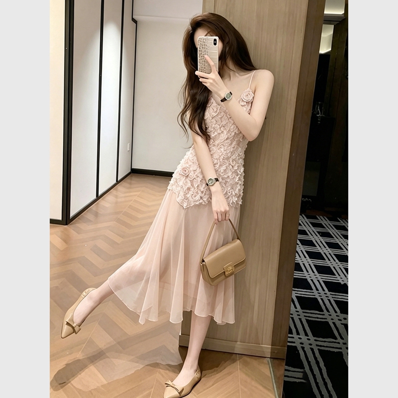 2026 Summer New Product, Gentle Style, Stunning Rich Girl Miu-Style Pink Three-Dimensional Flower Suspender Dress 2026 Summer New Product, Gentle Style, Stunning Rich Girl Miu-Style Pink Three-Dimensional Flower Suspender Dress