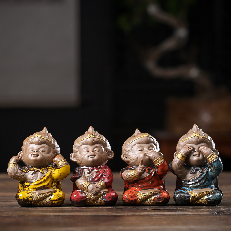 Master Wang Shun Chinese-style Zen-style four non-monkey QiTianda Holy House Living Room Bogu Shun Tiangu Living Room Ceramic Crafts
