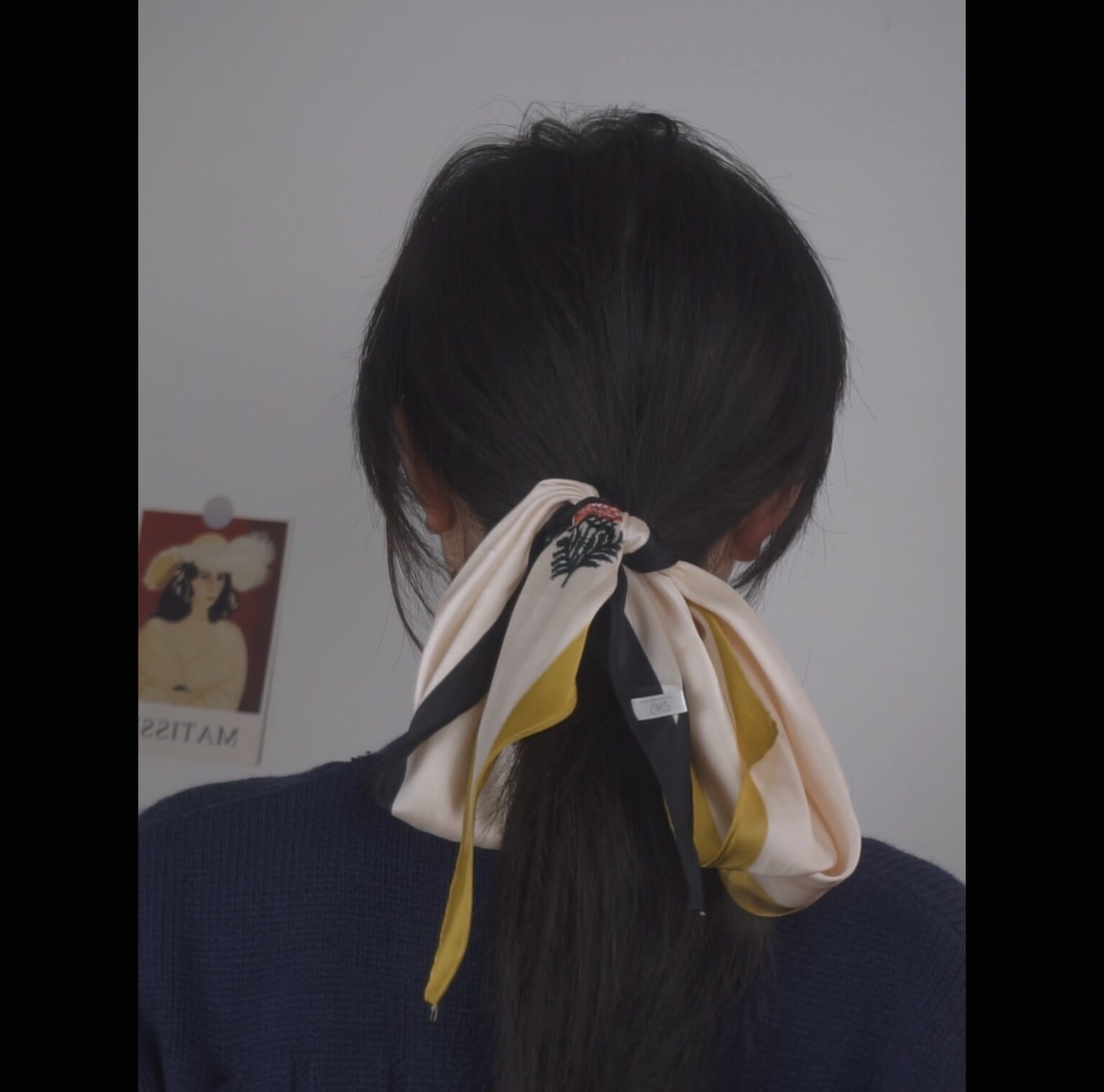 (Lazy to get makeup late) French retro silk scarf hair ring niche ponytail hair accessories