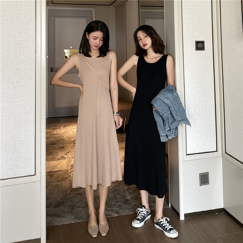 Dress, feminine temperament, long version, baby bag skirt, knitted inner long skirt, vest, summer skirt, black small suspender - Taobao