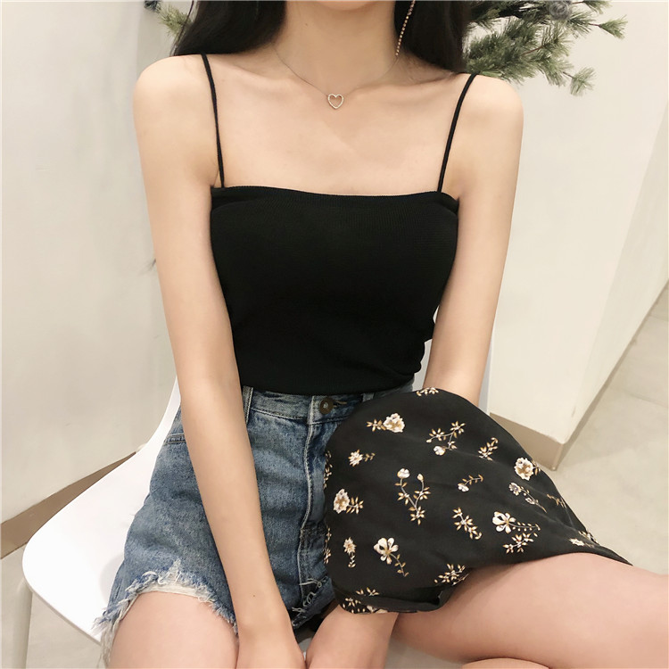 Black harness small vest woman Summer new 100 hitch in the bottom of the bottom shirt with a sleeveless jacket