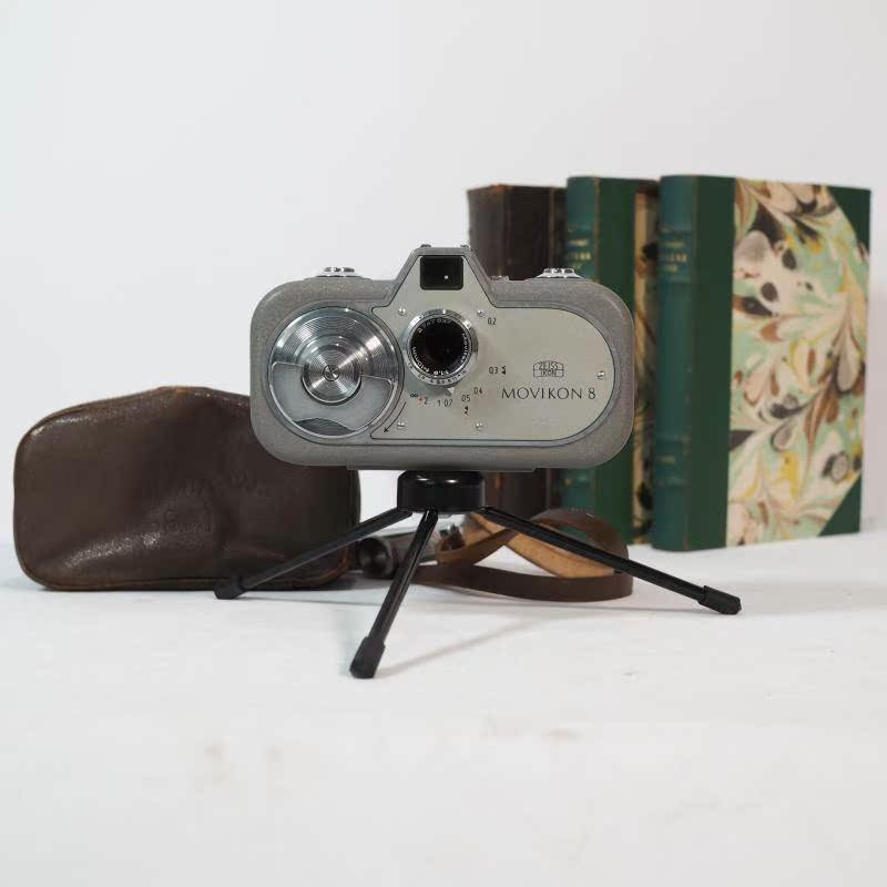 Western Antiquities Germany 1950 Zeiss ikon 8 mm 8mm film camera