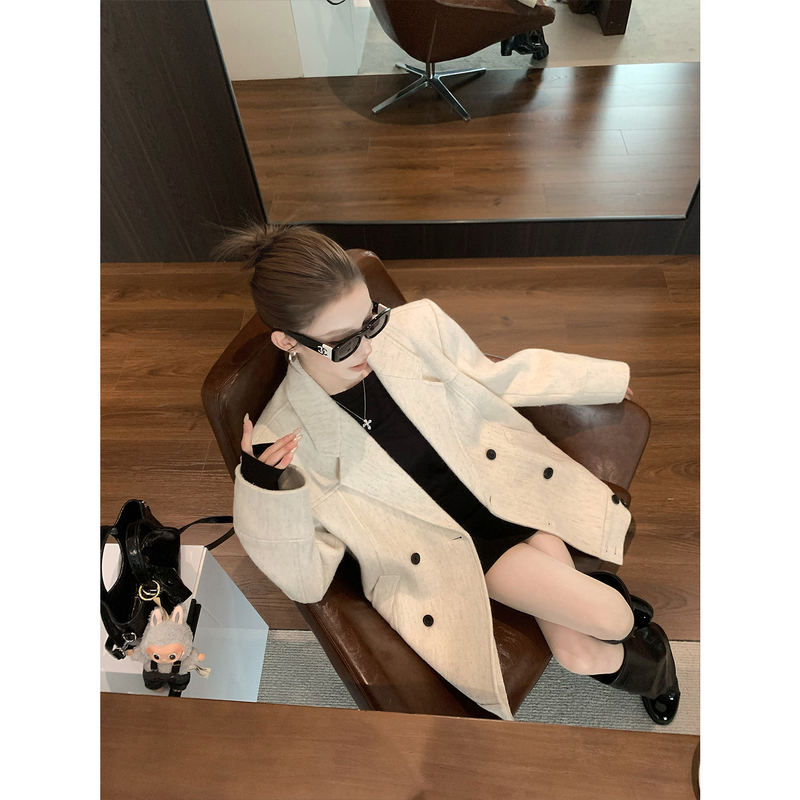 Jupiter Eira Woolen Turtleneck Coat, Mid-Length Women's Autumn Double-Breasted High-End Vintage Jacket