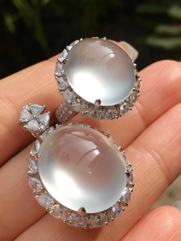 Natural Burmese jadeite a cargo jade pendant ring women's ice species 18K inlaid egg surface transparent necklace small piece