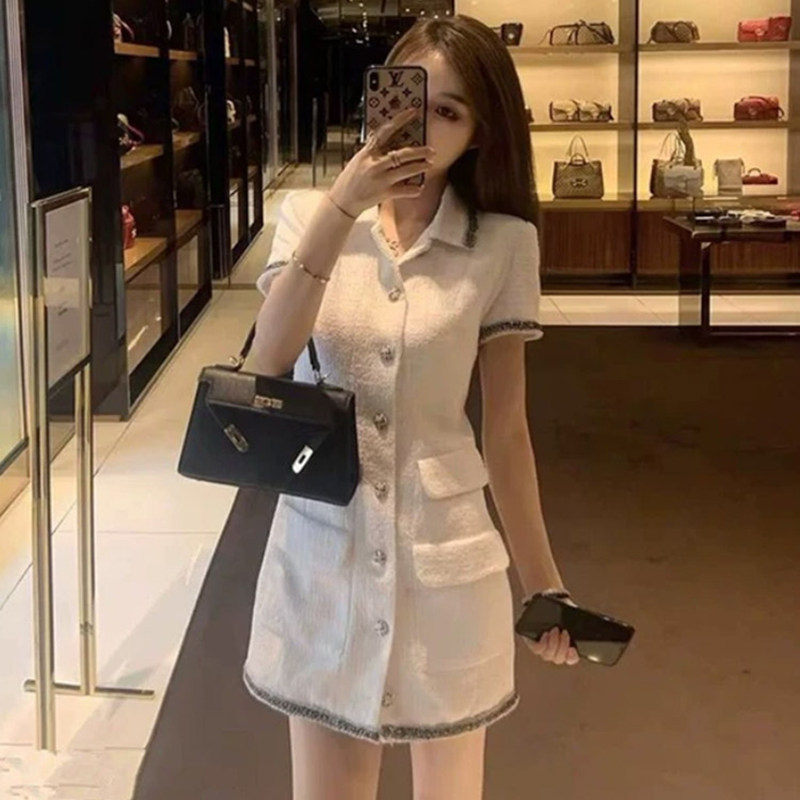Xiao Xiang socialite wind temperament dress goddess fan 2020 new high-end white skirt female summer advanced feeling