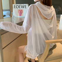 Hood sunscreen clothes female 2020 new super fire summer white sunscreen women pullover ins tide backless top sexy