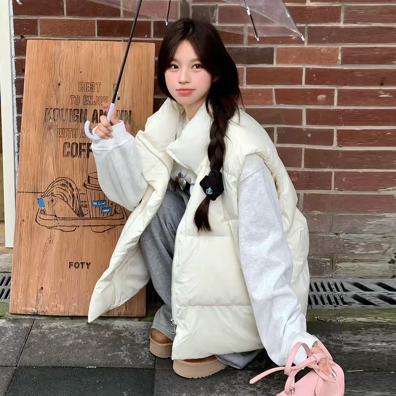 2026 Autumn/Winter New Women's down Vest Fashionable and Stylish Small Size White Vest Jacket 2026 Autumn/Winter New Women's down Vest Fashionable and Stylish Small Size White Vest Jacket