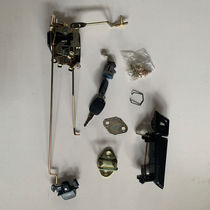 Wuzheng agricultural vehicle original accessories Maiang tricycle door lock handle buckle hand lock body lock cylinder outer buckle hand car lock