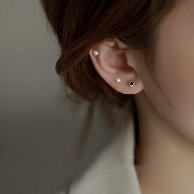 Korean ear bone stud female sterling silver high-quality Xia niche ear needle small 2021 new trendy simple square earrings