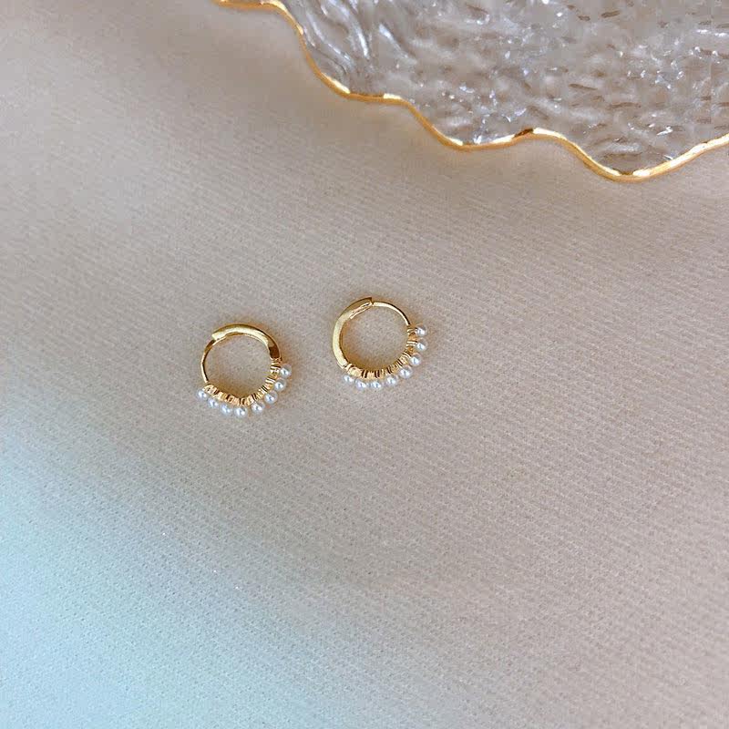 Korean Pearl Earrings 2021 New Temperament Earrings Superior Feel Small And Delicate Ear Accessories Female Summer Niche