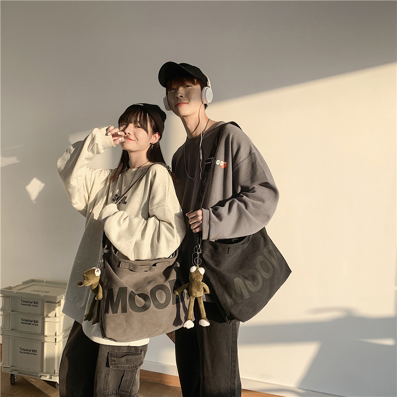 Trendy New Men's Single Shoulder Bag Light Minimalist Lady Skew Satchel Large Capacity Campus Fashion Student Sails Bag