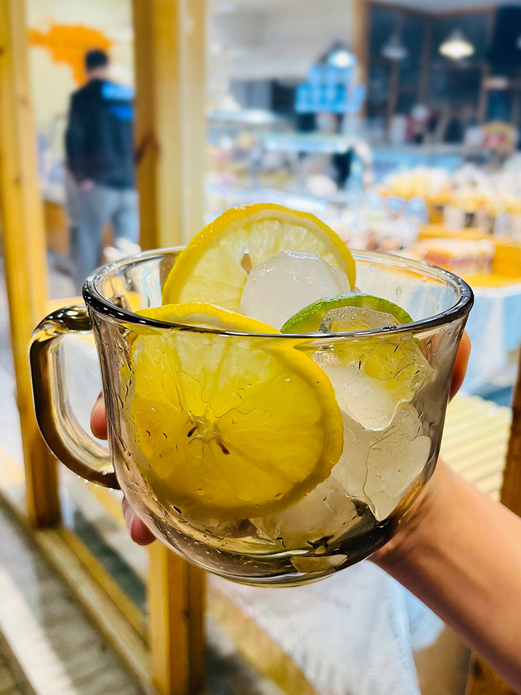 Brown glass oatmeal breakfast cup home with water cup large capacity with lid spoon coffee cup female milk cup