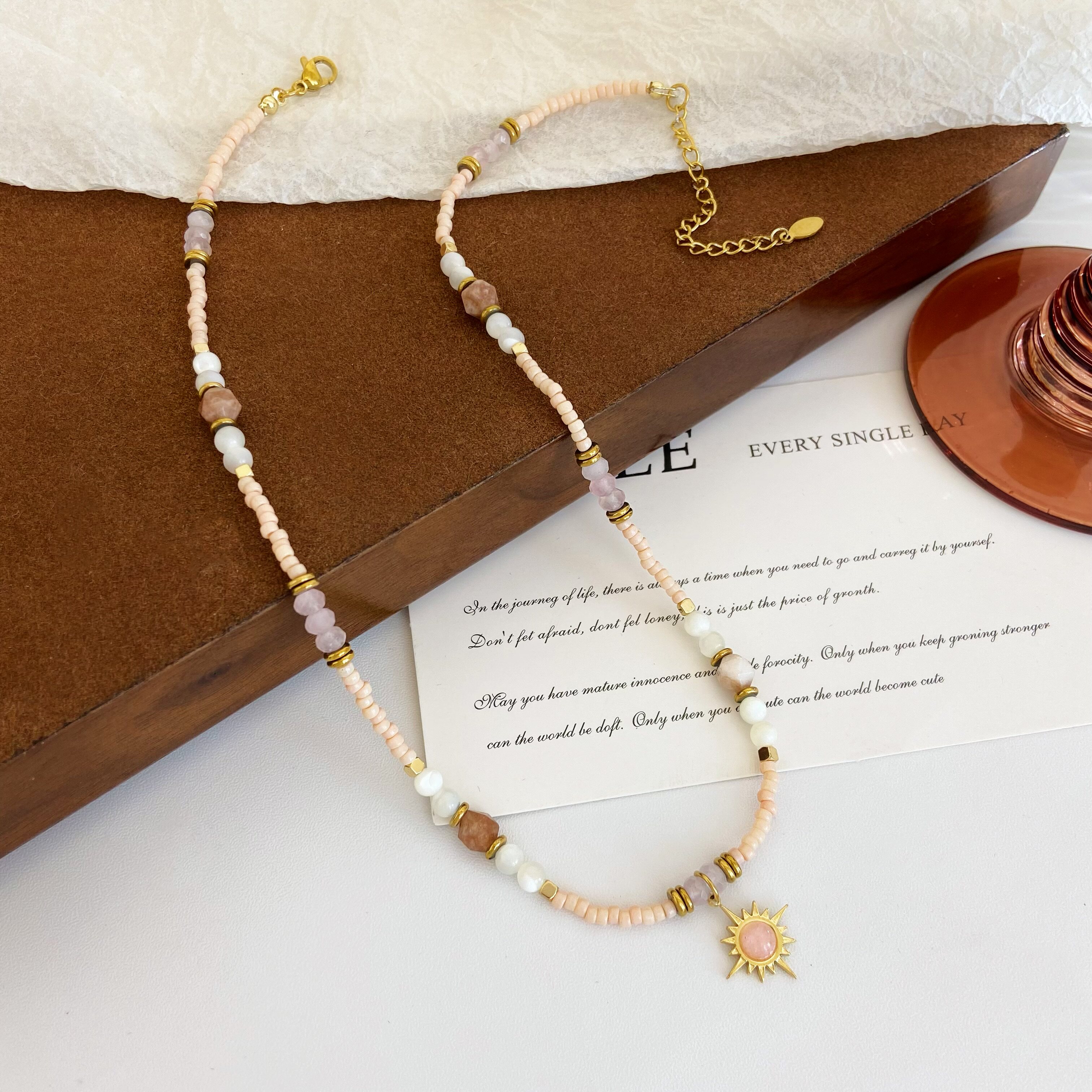 Sun Beaded New Chinese Style Pearl Necklace for Women, New Light Luxury Niche High-End Clavicle Chain Accessory Choker