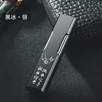 Удерживая руку, а старик - старый