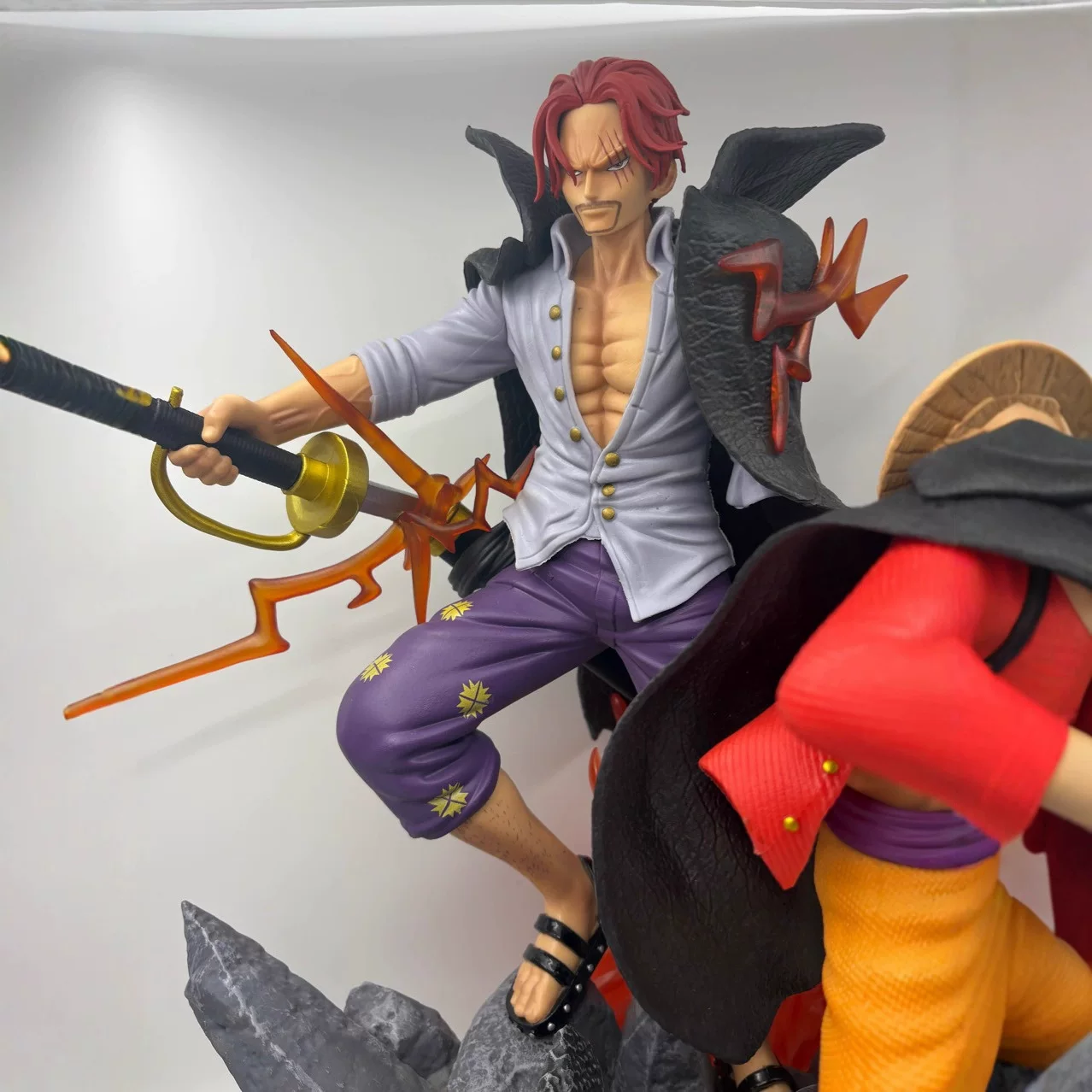 One Piece model peripheral inheritance bond four emperors Shanks Straw Hat Luff statue model extra large statue