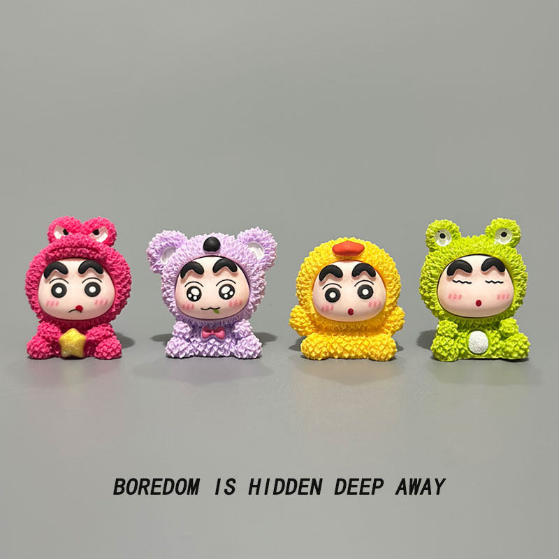 好无聊，摆几只可爱治愈蜡笔小新桌面摆件办公室工位装饰车载饰品