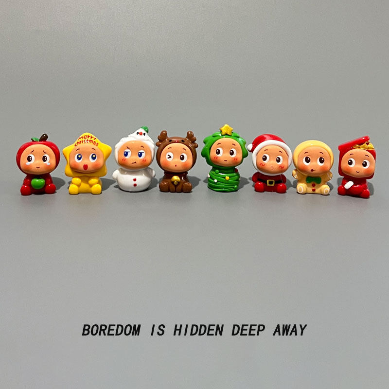 Christmas Star Man Car Ornament Creative Resin Dashboard Car Decoration New Car Gift Interior Decoration Ornament