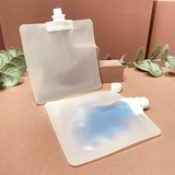 Тара для выхода на улицу для путешествий, прозрачная насадка, очищающее молочко для ухода за кожей, шампунь, 10 мл, пробник