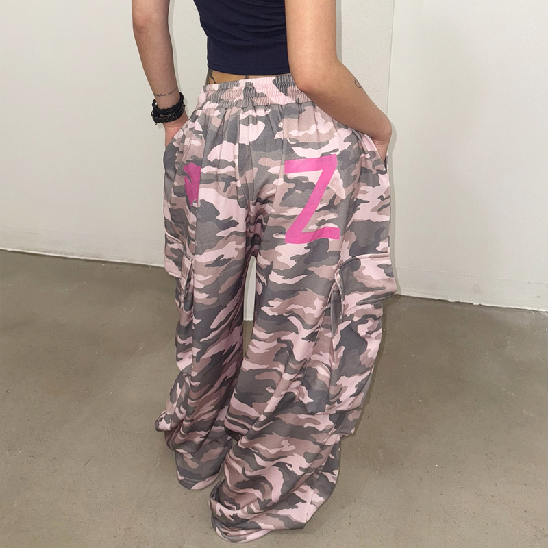 【Camouflage Series】Tiz American Retro Sweet Cool Pink Rose Camouflage Loose Drape Sweatpants Unisex