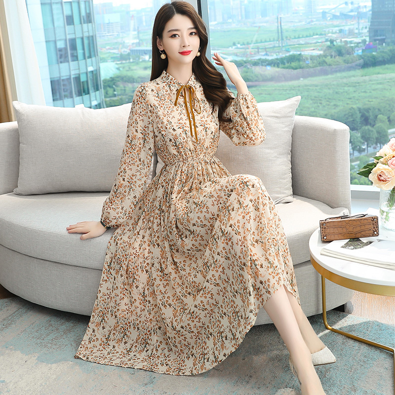 Fashionable and High-End 2026 New Spring and Autum Women's French Design Floral Long-Sleeved Chiffon Dress