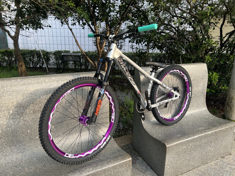 26inch Wissco High Soil Slope Mountain Bike Action Flying Bag Street Car Oil Disc Air Fork Mountain Horse Party Big Fly