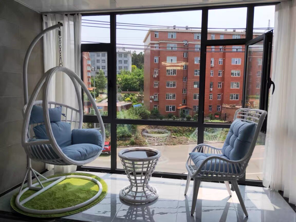 Indoor hanging basket PE imitation rattan hanging chair cradle swing hanging chair balcony courtyard home single double net red rocking chair table and chair