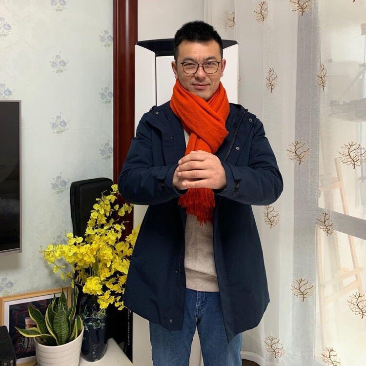 卖白板的张小球
