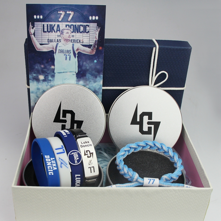 NBA Lone Ranger star Luka Doncic basketball bracelet Mavericks East 77 luminous silicone bracelet peripheral gifts