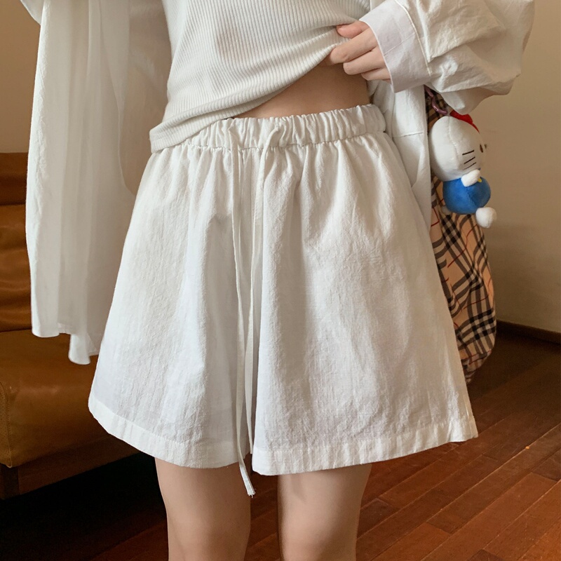 White Linen Shorts for Women, Summer 2026 New Style, Petite A-Line Three-Quarter Pants, Loose, Slimming, Casual Five-Quarter Pants