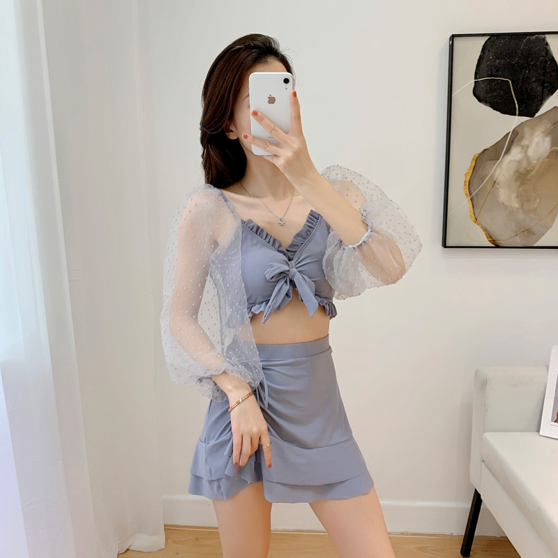 Long-sleeved skirt high waist two-piece hot spring swimsuit female Korea ins sexy belly slimming student flat angle three-piece set