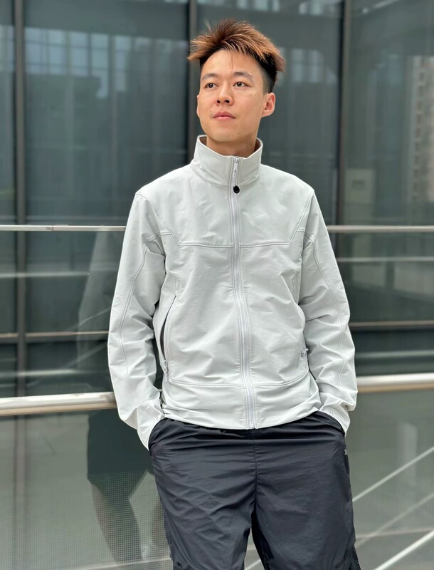 Spring and Autumn Thin Stand-Collar Gamma Jacket Softshell Jacket for Men and Women for Outdoor Travel, Hiking, Mountaineering, and Daily Use