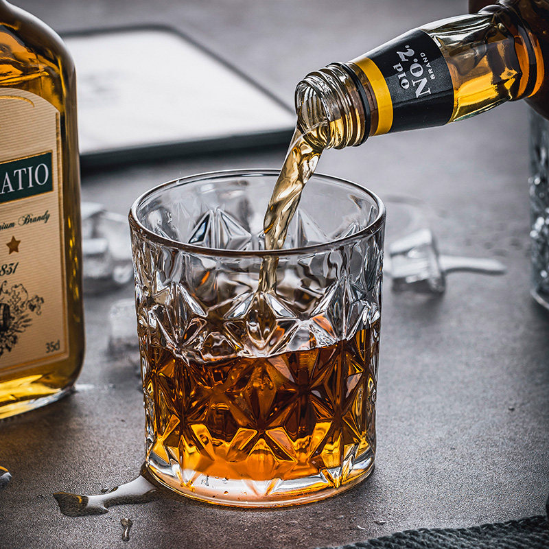 Whiskey glass glass beer glass home glass foreign wine cup ins wind Nordic creative bar set