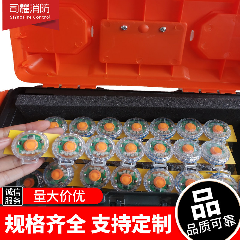 Firefighters route search and rescue indicator lights marking on duty shoulder lights flashing warning lights can be used repeatedly Large discounts