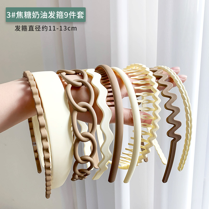 images 3:Smolted black hair hoop In summer, wear a hair card and shredded hair to organize the artifact with tooth pressing hair and decorate the face hoop