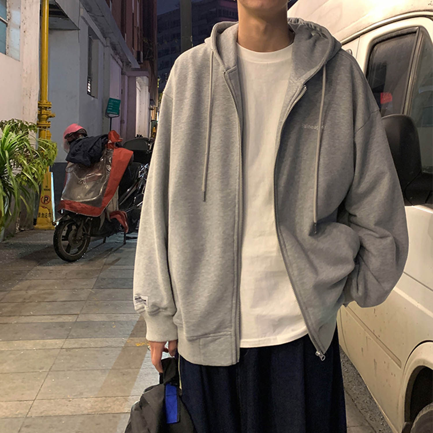 2022 Spring and Autumn new dress male Harbor wind loose sleeve sweater trend students hood coat and skull baseball suit