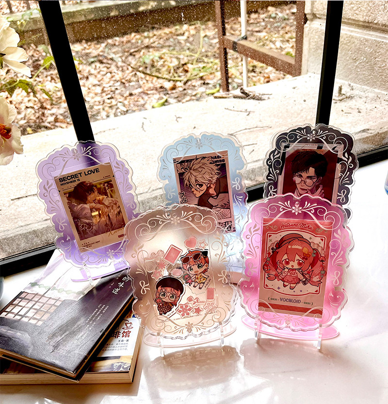 Долина красоты 倩子酱goods原创谷美花漾亚克力卡框立牌展示架小卡收纳相框摆台