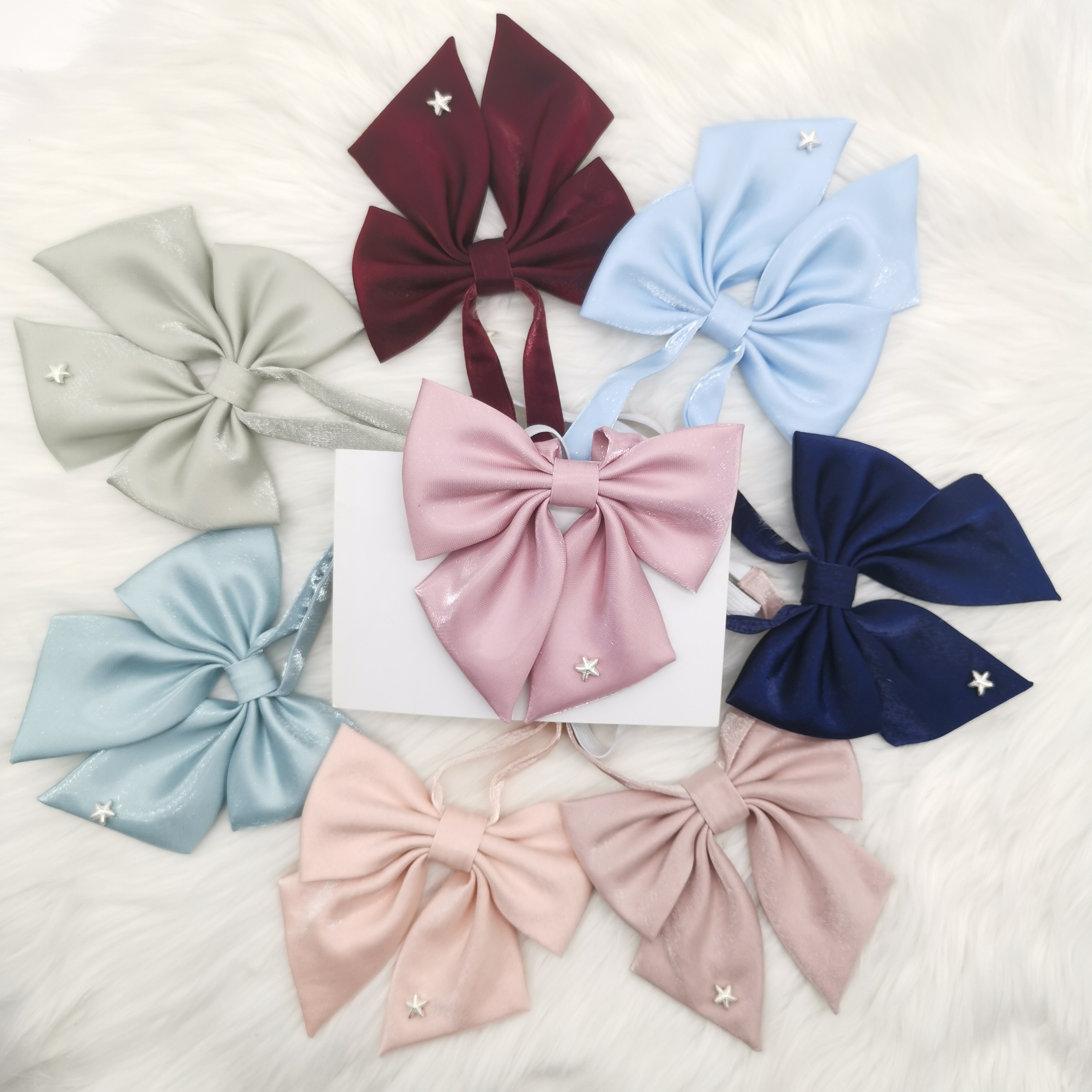 (Three-track pleat crystal crystal) original luminous small bevelled pure color JK neckline female plume collar flower uniform butterfly knot