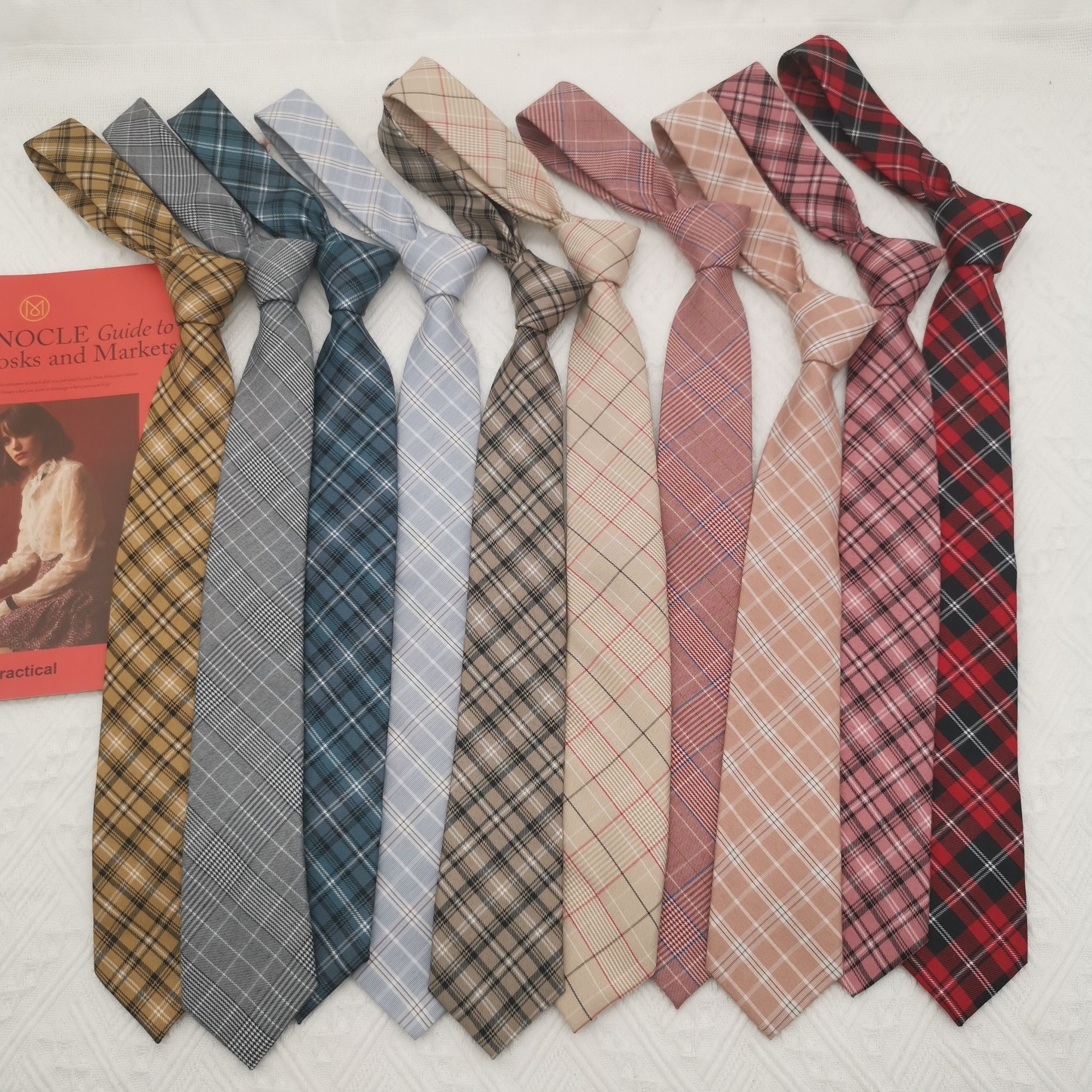 Plaid hand-tied tie, long style, Hong Kong style, trendy, male student, individual, street style, cool, retro, preppy style, JK cool.