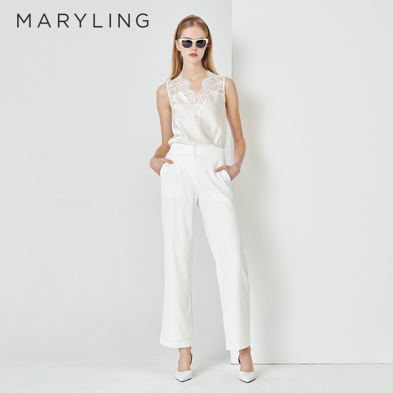 Maryling Black and White Top with V-Neck Silk Vest Lace Base Shirt A1Dbw28080