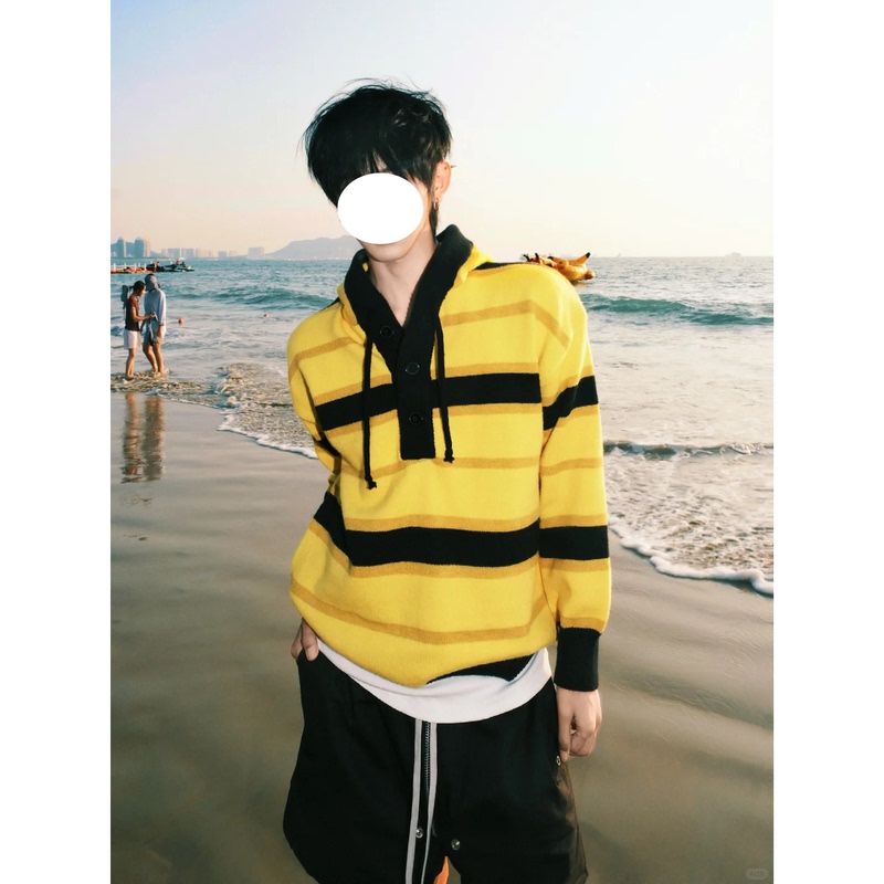 American Retro National Trend Yellow and Black Color-Blocked Striped Hooded Sweatshirt for Men and Women with a Drawstring Design and Bright Color Knit Sweater