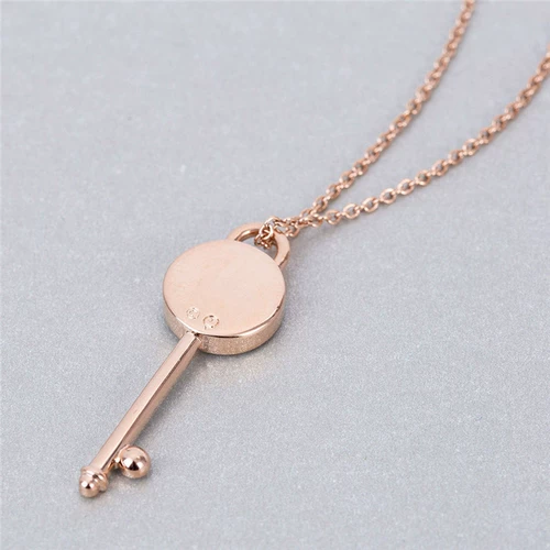 Swarovski/施华洛世奇 Ожерелье для ключей, цепочка до ключиц