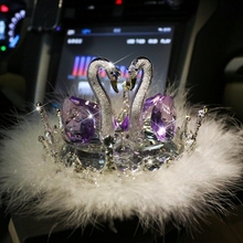 Car accessories Goddess crystal swan car perfume seat high-end girls car decoration articles car crown