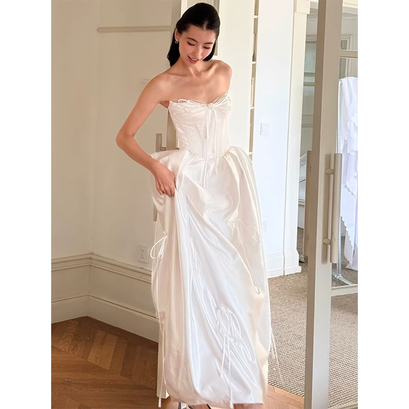 French-Style Strapless Light Wedding Dress 2026 New Model Bride High-End Satin Going-Out Dress Niche White Elegant Gown